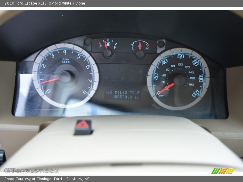 Oxford White / Stone 2010 Ford Escape XLT