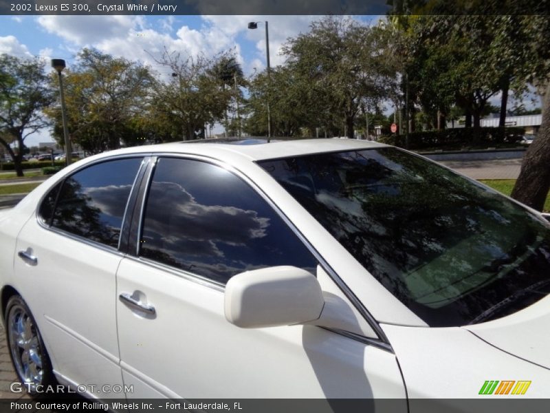 Crystal White / Ivory 2002 Lexus ES 300