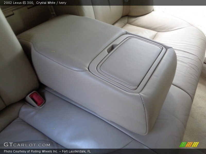 Crystal White / Ivory 2002 Lexus ES 300