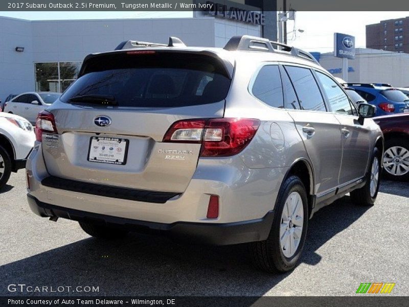 Tungsten Metallic / Warm Ivory 2017 Subaru Outback 2.5i Premium