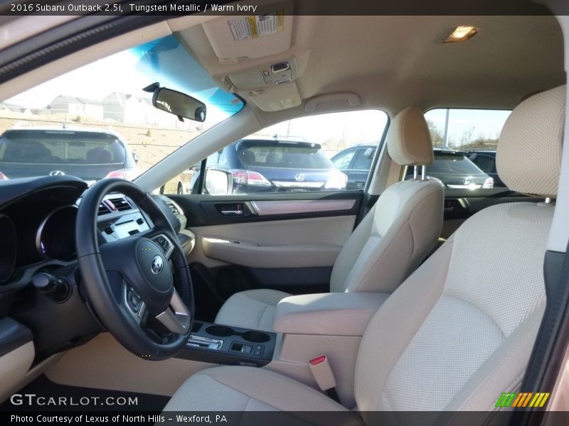 Tungsten Metallic / Warm Ivory 2016 Subaru Outback 2.5i