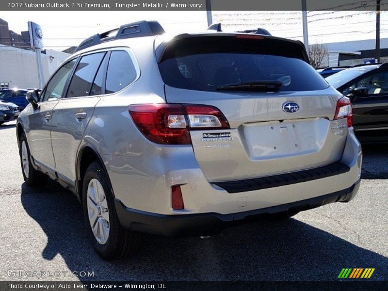 Tungsten Metallic / Warm Ivory 2017 Subaru Outback 2.5i Premium