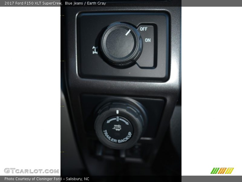 Blue Jeans / Earth Gray 2017 Ford F150 XLT SuperCrew