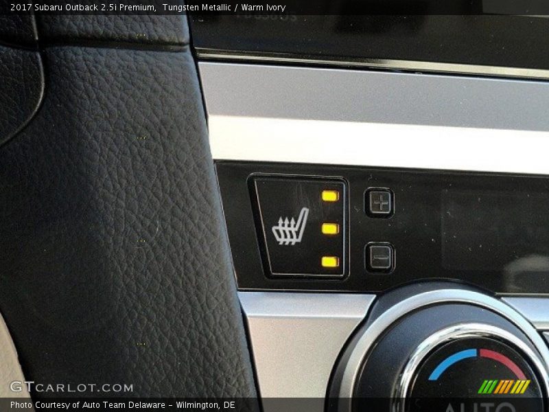 Tungsten Metallic / Warm Ivory 2017 Subaru Outback 2.5i Premium