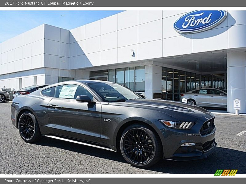Front 3/4 View of 2017 Mustang GT Coupe