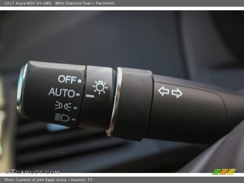 White Diamond Pearl / Parchment 2017 Acura MDX SH-AWD