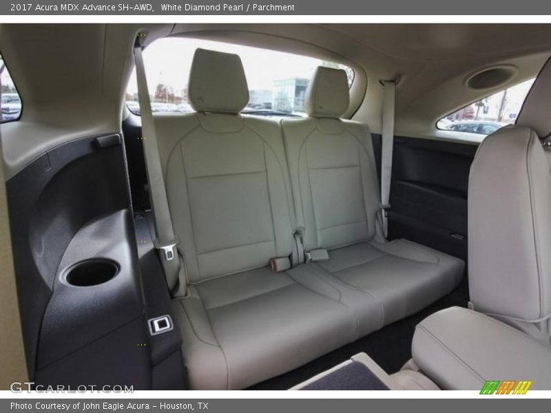 White Diamond Pearl / Parchment 2017 Acura MDX Advance SH-AWD