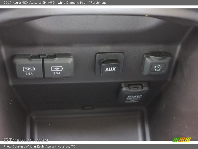 White Diamond Pearl / Parchment 2017 Acura MDX Advance SH-AWD