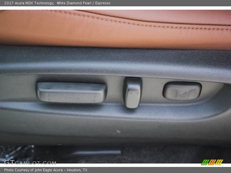 White Diamond Pearl / Espresso 2017 Acura MDX Technology