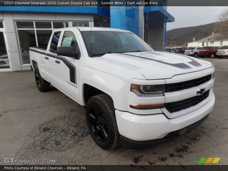 Summit White / Dark Ash/Jet Black 2017 Chevrolet Silverado 1500 Custom Double Cab 4x4