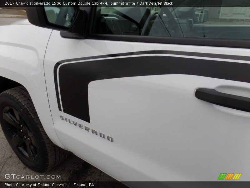 Summit White / Dark Ash/Jet Black 2017 Chevrolet Silverado 1500 Custom Double Cab 4x4