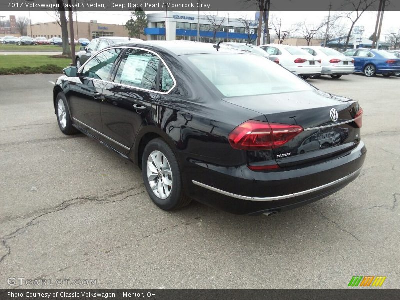 Deep Black Pearl / Moonrock Gray 2017 Volkswagen Passat S Sedan