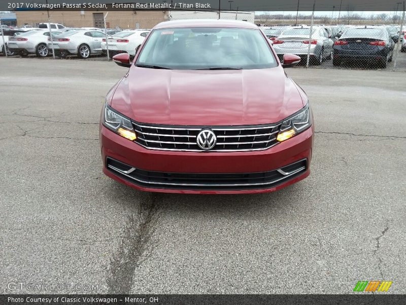 Fortana Red Metallic / Titan Black 2017 Volkswagen Passat S Sedan
