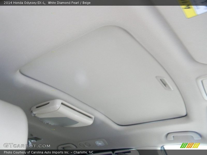 White Diamond Pearl / Beige 2014 Honda Odyssey EX-L