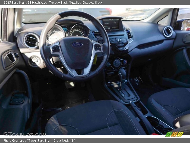 Tuxedo Black Metallic / Charcoal Black 2015 Ford Fiesta SE Hatchback