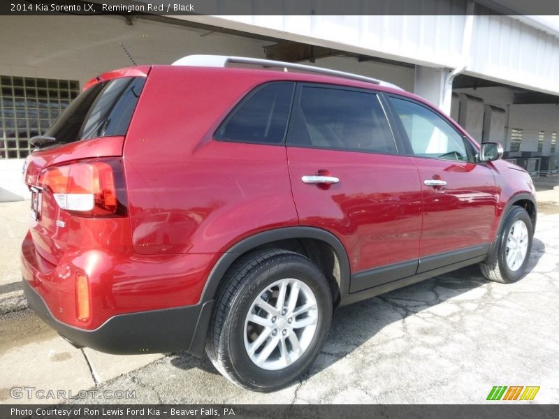 Remington Red / Black 2014 Kia Sorento LX