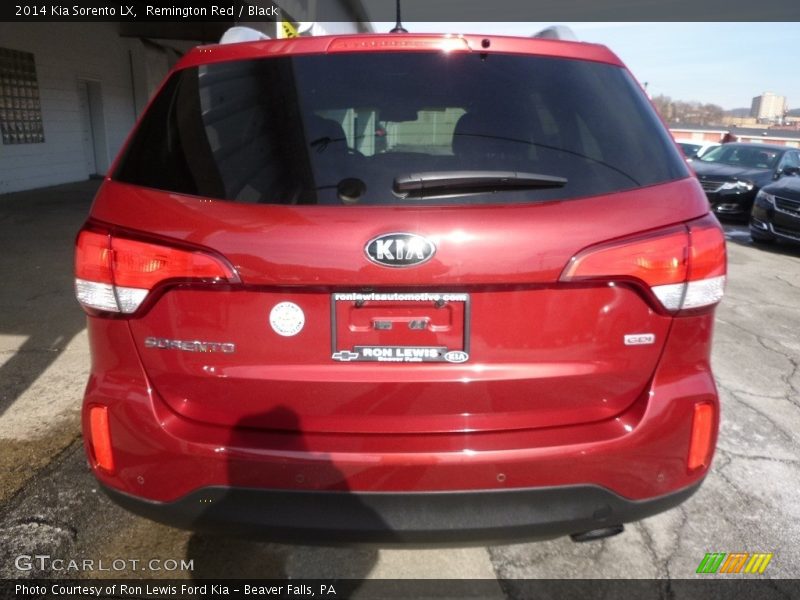 Remington Red / Black 2014 Kia Sorento LX