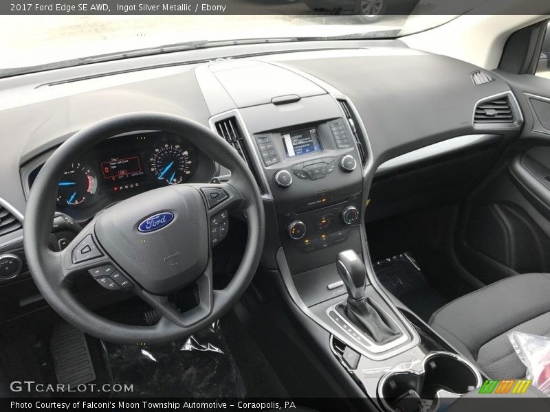 Dashboard of 2017 Edge SE AWD