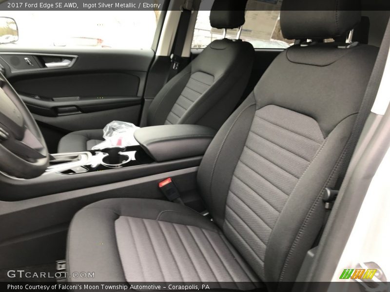 Front Seat of 2017 Edge SE AWD