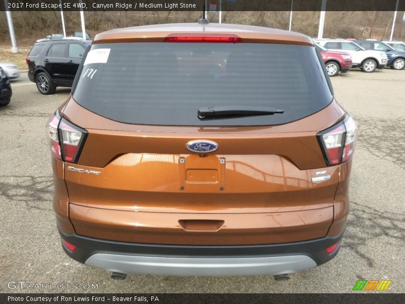 Canyon Ridge / Medium Light Stone 2017 Ford Escape SE 4WD