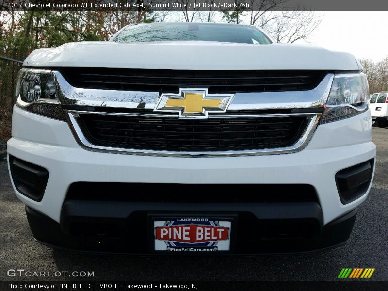 Summit White / Jet Black/­Dark Ash 2017 Chevrolet Colorado WT Extended Cab 4x4