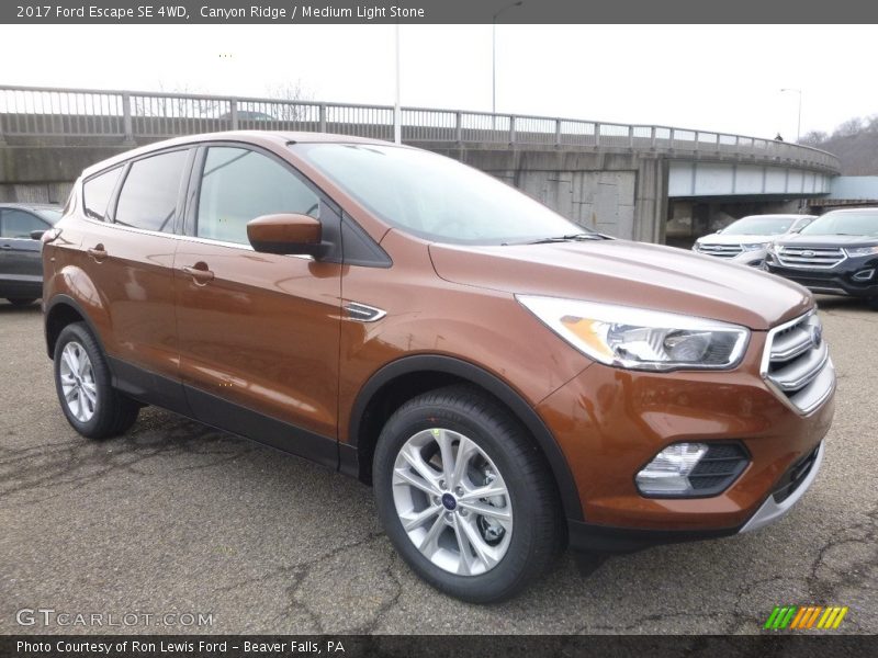 Canyon Ridge / Medium Light Stone 2017 Ford Escape SE 4WD