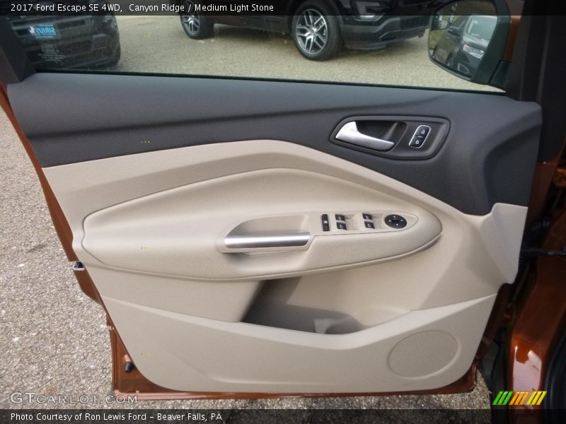 Canyon Ridge / Medium Light Stone 2017 Ford Escape SE 4WD