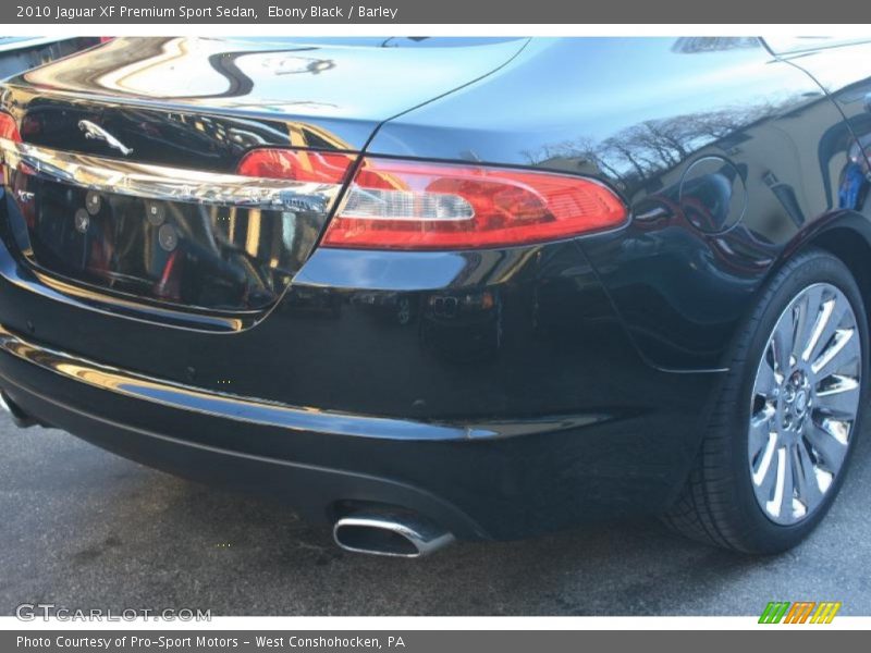 Ebony Black / Barley 2010 Jaguar XF Premium Sport Sedan