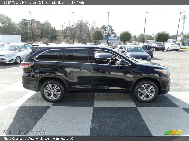 Attitude Black Metallic / Ash 2015 Toyota Highlander XLE