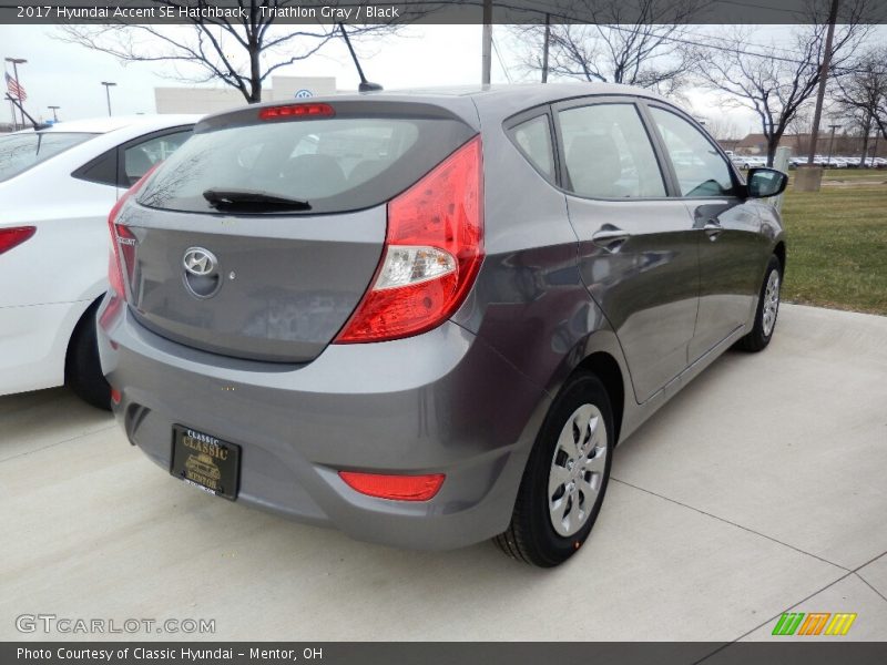 Triathlon Gray / Black 2017 Hyundai Accent SE Hatchback