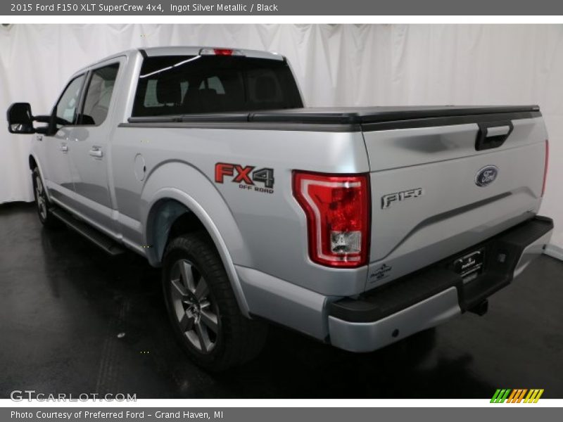 Ingot Silver Metallic / Black 2015 Ford F150 XLT SuperCrew 4x4