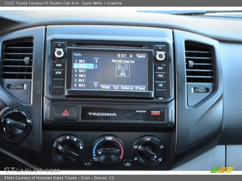 Super White / Graphite 2015 Toyota Tacoma V6 Double Cab 4x4