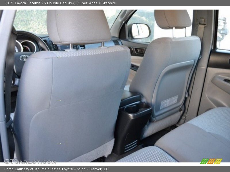 Super White / Graphite 2015 Toyota Tacoma V6 Double Cab 4x4