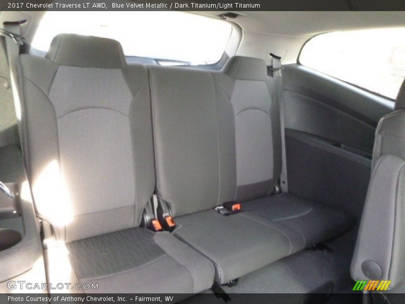 Blue Velvet Metallic / Dark Titanium/Light Titanium 2017 Chevrolet Traverse LT AWD