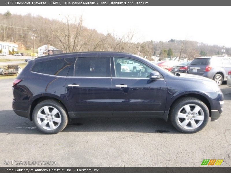 Blue Velvet Metallic / Dark Titanium/Light Titanium 2017 Chevrolet Traverse LT AWD