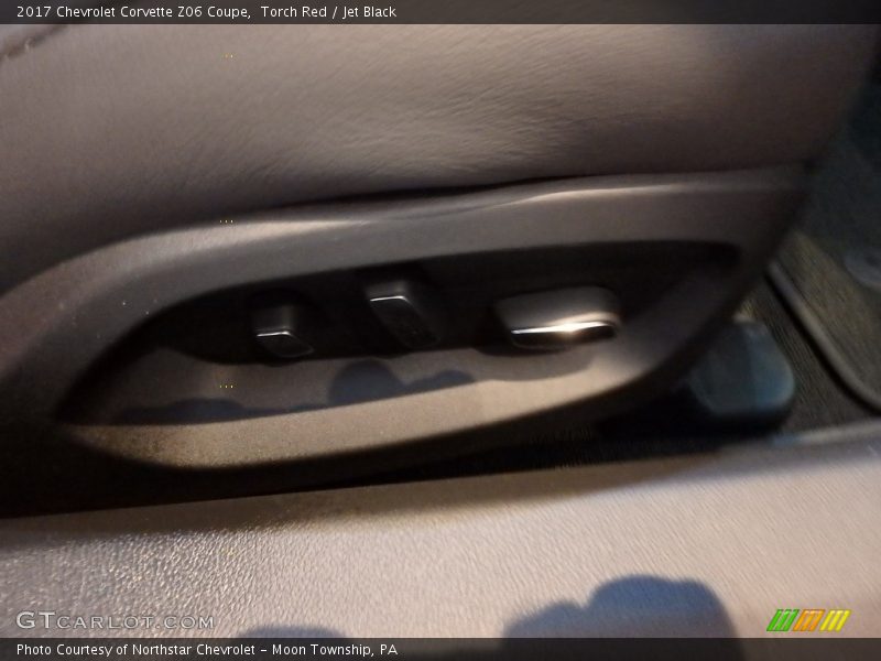 Torch Red / Jet Black 2017 Chevrolet Corvette Z06 Coupe