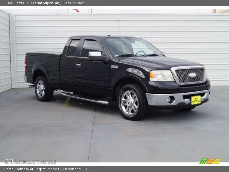 Front 3/4 View of 2006 F150 Lariat SuperCab