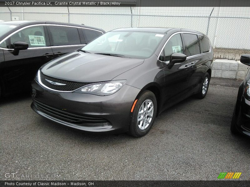 Granite Crystal Metallic / Black/Alloy 2017 Chrysler Pacifica LX