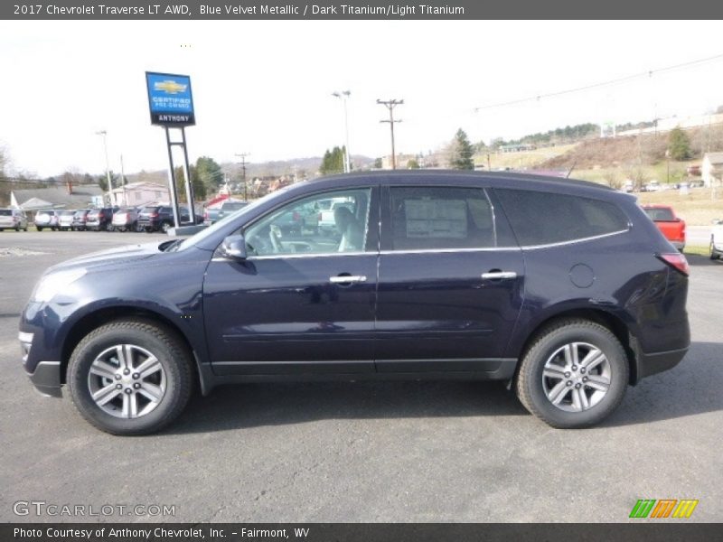 Blue Velvet Metallic / Dark Titanium/Light Titanium 2017 Chevrolet Traverse LT AWD