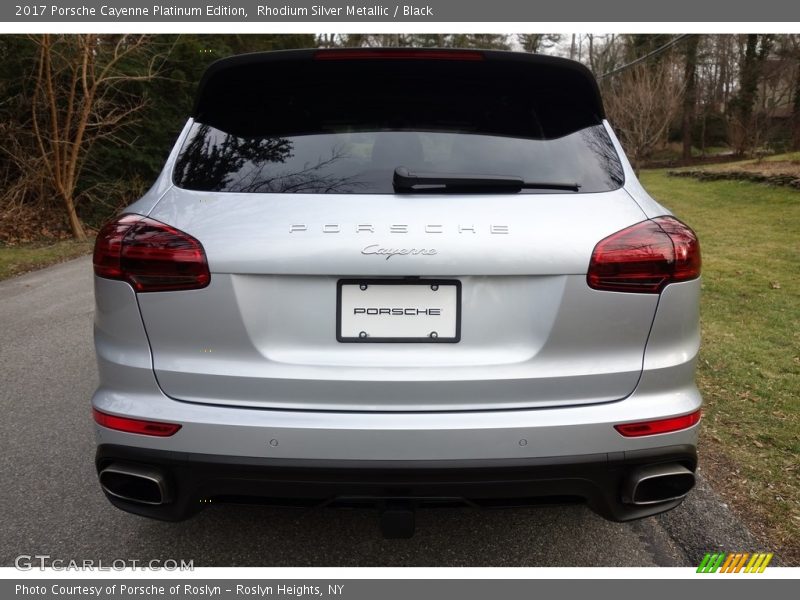 Rhodium Silver Metallic / Black 2017 Porsche Cayenne Platinum Edition