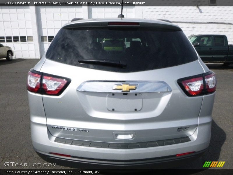 Silver Ice Metallic / Dark Titanium/Light Titanium 2017 Chevrolet Traverse LS AWD
