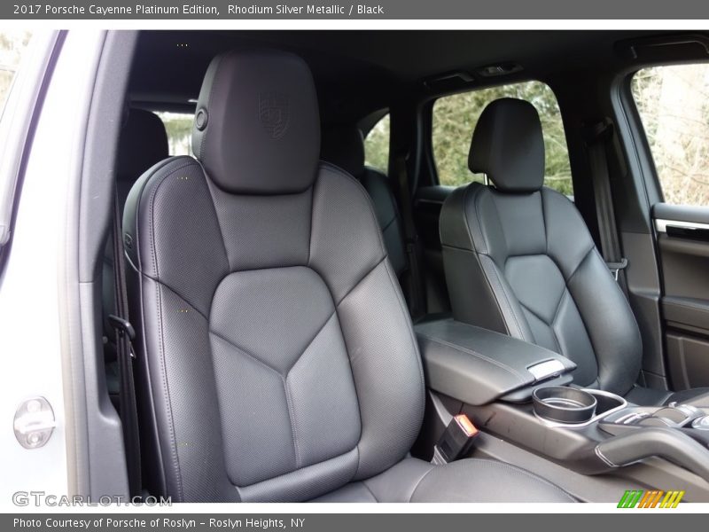 Rhodium Silver Metallic / Black 2017 Porsche Cayenne Platinum Edition