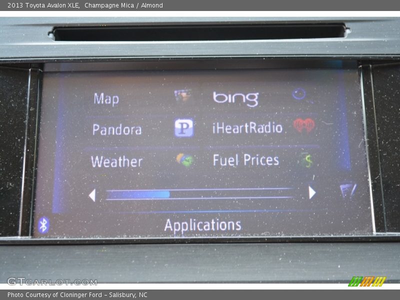 Champagne Mica / Almond 2013 Toyota Avalon XLE