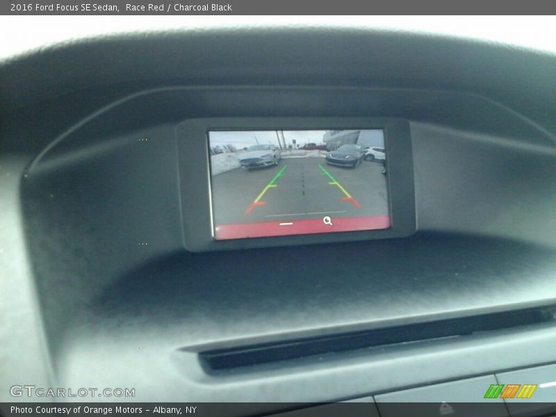 Race Red / Charcoal Black 2016 Ford Focus SE Sedan