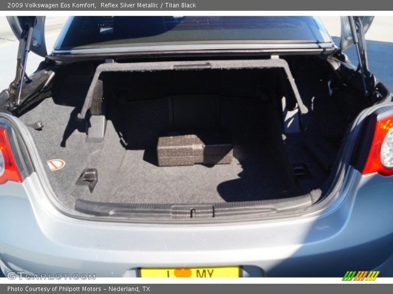 Reflex Silver Metallic / Titan Black 2009 Volkswagen Eos Komfort