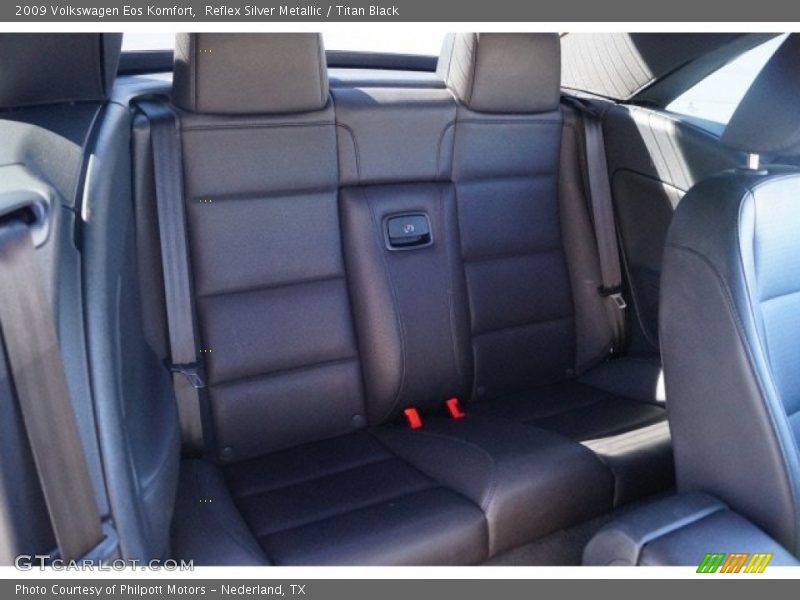 Reflex Silver Metallic / Titan Black 2009 Volkswagen Eos Komfort