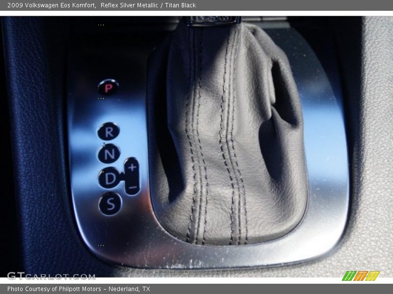 Reflex Silver Metallic / Titan Black 2009 Volkswagen Eos Komfort