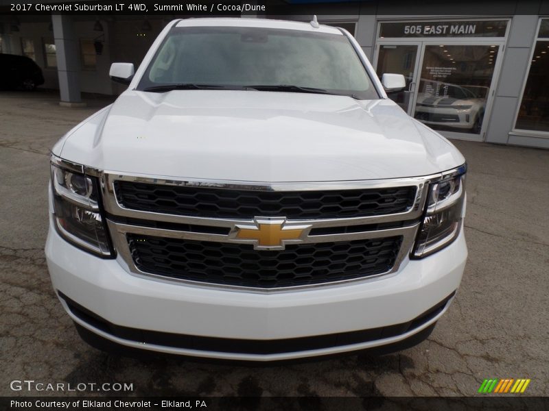 Summit White / Cocoa/Dune 2017 Chevrolet Suburban LT 4WD