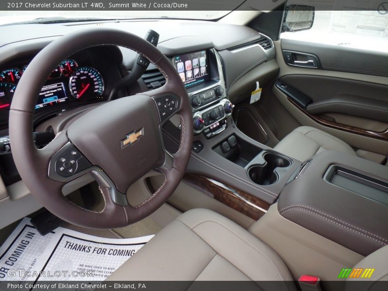Summit White / Cocoa/Dune 2017 Chevrolet Suburban LT 4WD