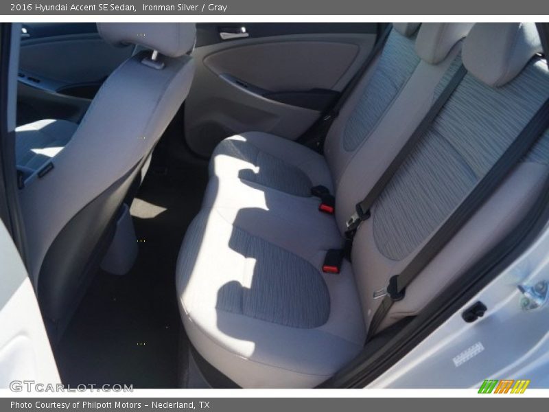 Ironman Silver / Gray 2016 Hyundai Accent SE Sedan